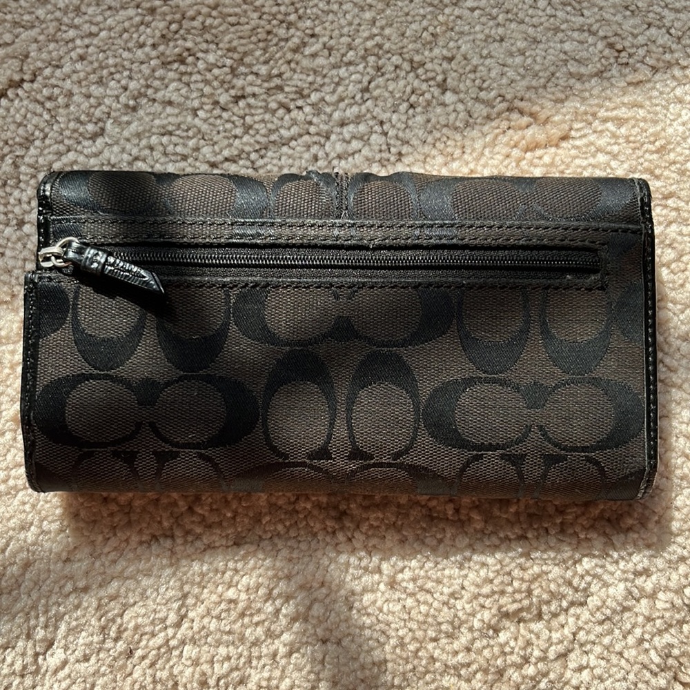 Coach Wallet - Picture 2 of 7